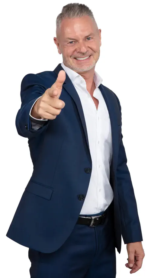 Dirk Kreuter - ein erfolgreicher Unternehmer, der sein Wissen in dem E-Book "Best of Unternehmertum und Mindset" kostenlos weitergibt.